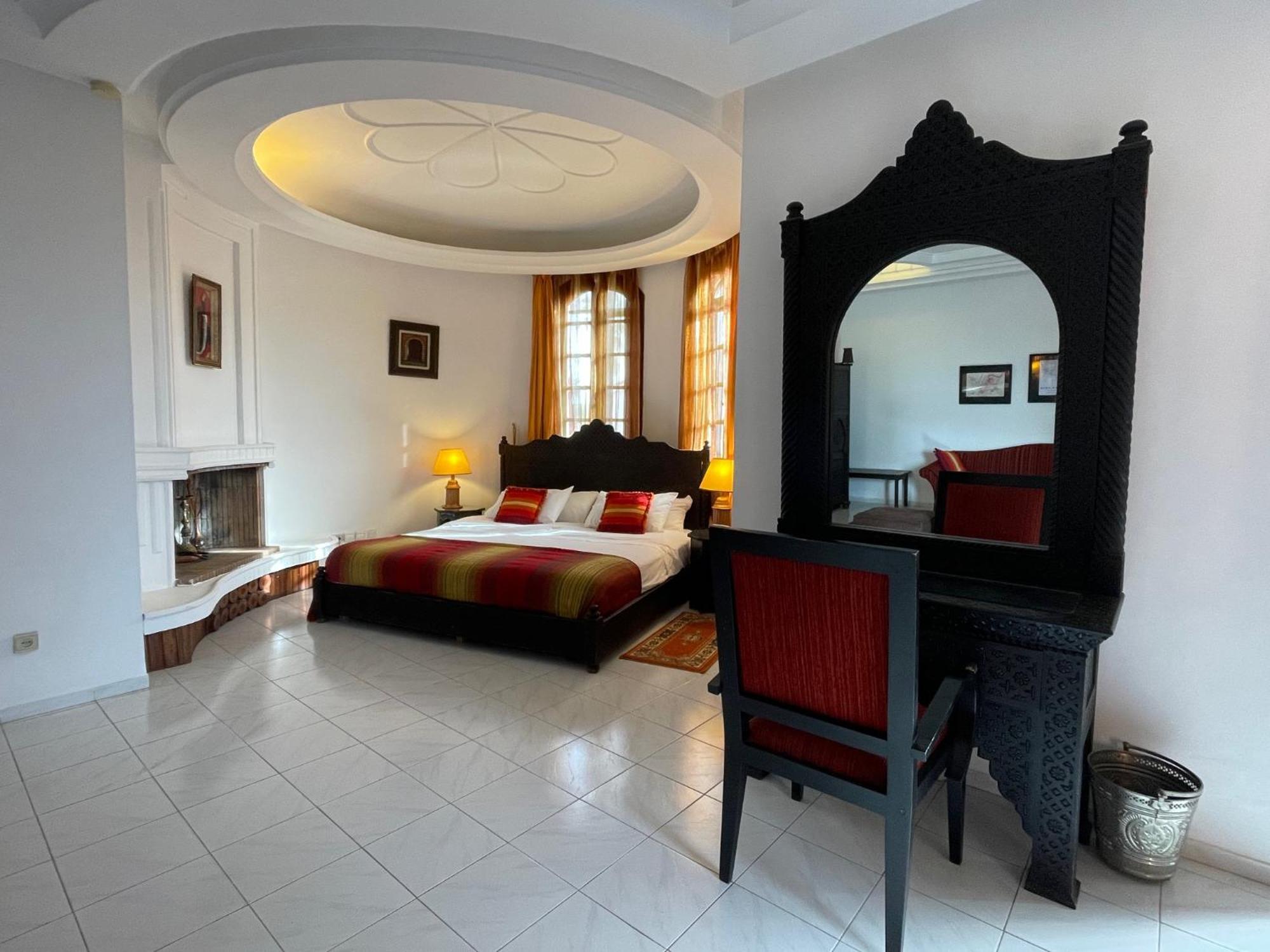Hotel Dar Tahra à Casablanca Extérieur photo