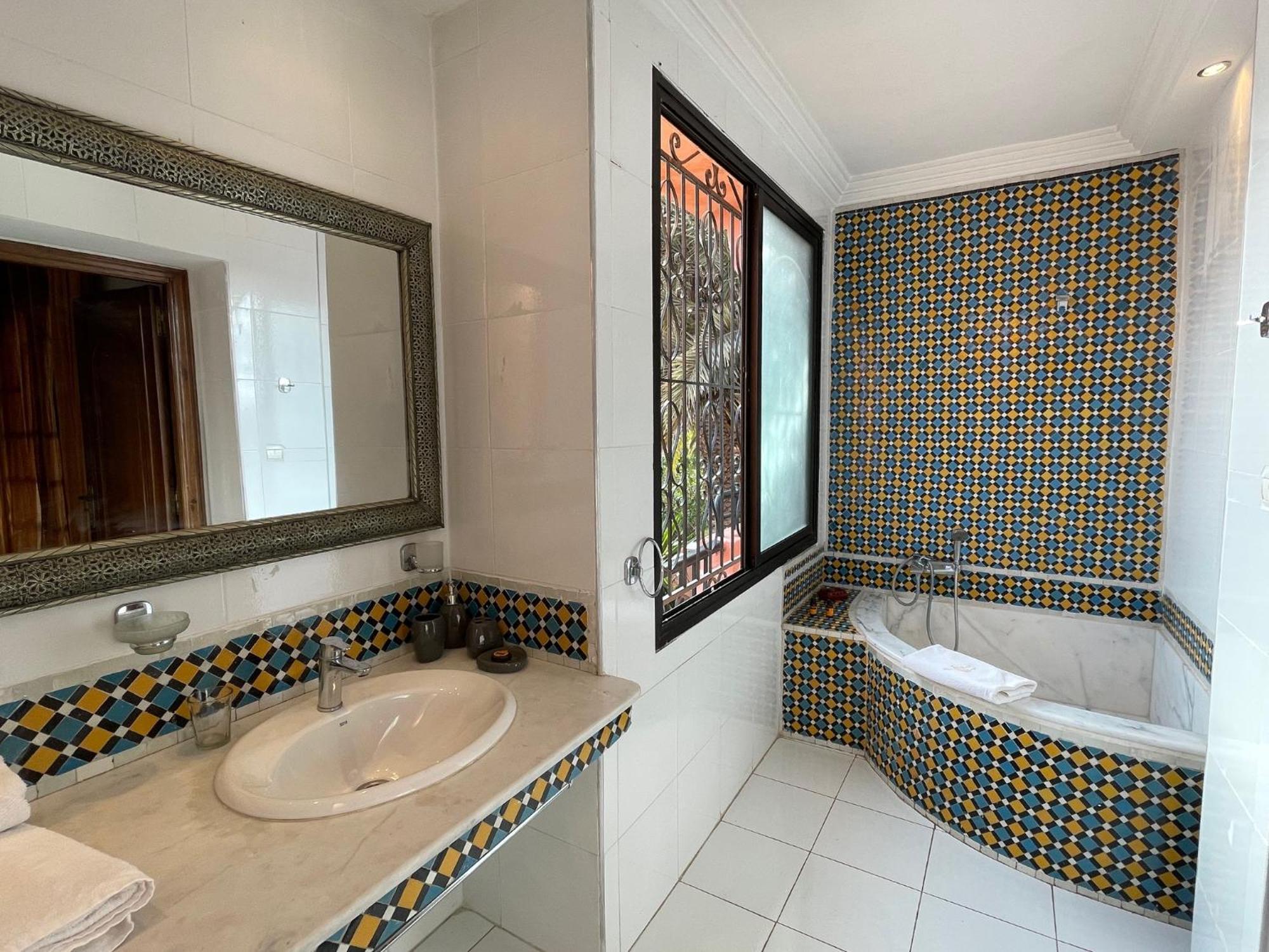Hotel Dar Tahra à Casablanca Extérieur photo